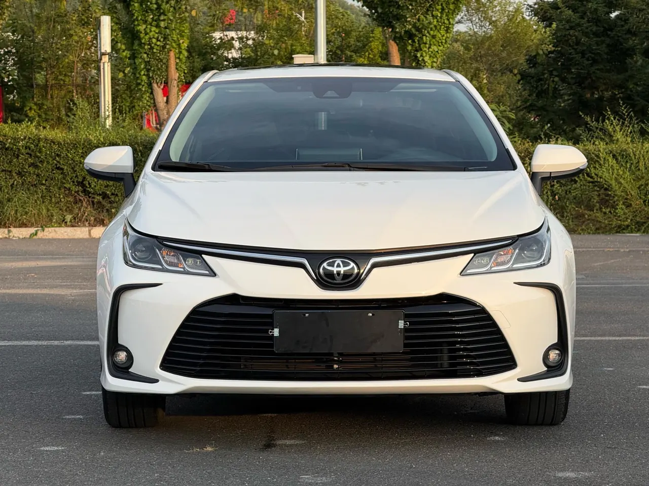Toyota 2021 corolla 1.2T stepless elite PLUS version of automatic gear 2