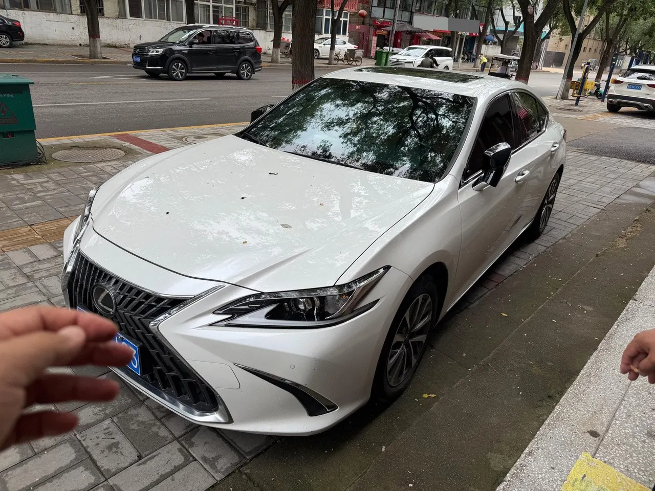 打开图片灯箱:Lexus ES (Imported) 2022 ES200 2.0 Stepless Premium Edition Automatic Gear
