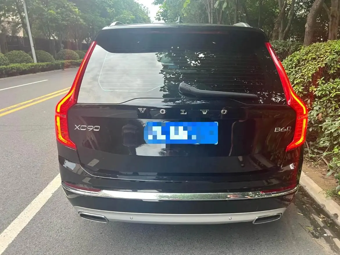 Volvo XC90 (Imported) 2021 XC90 48V 2.0T B6 Zhiyi Deluxe Edition 7-seat Automatic Gear 6