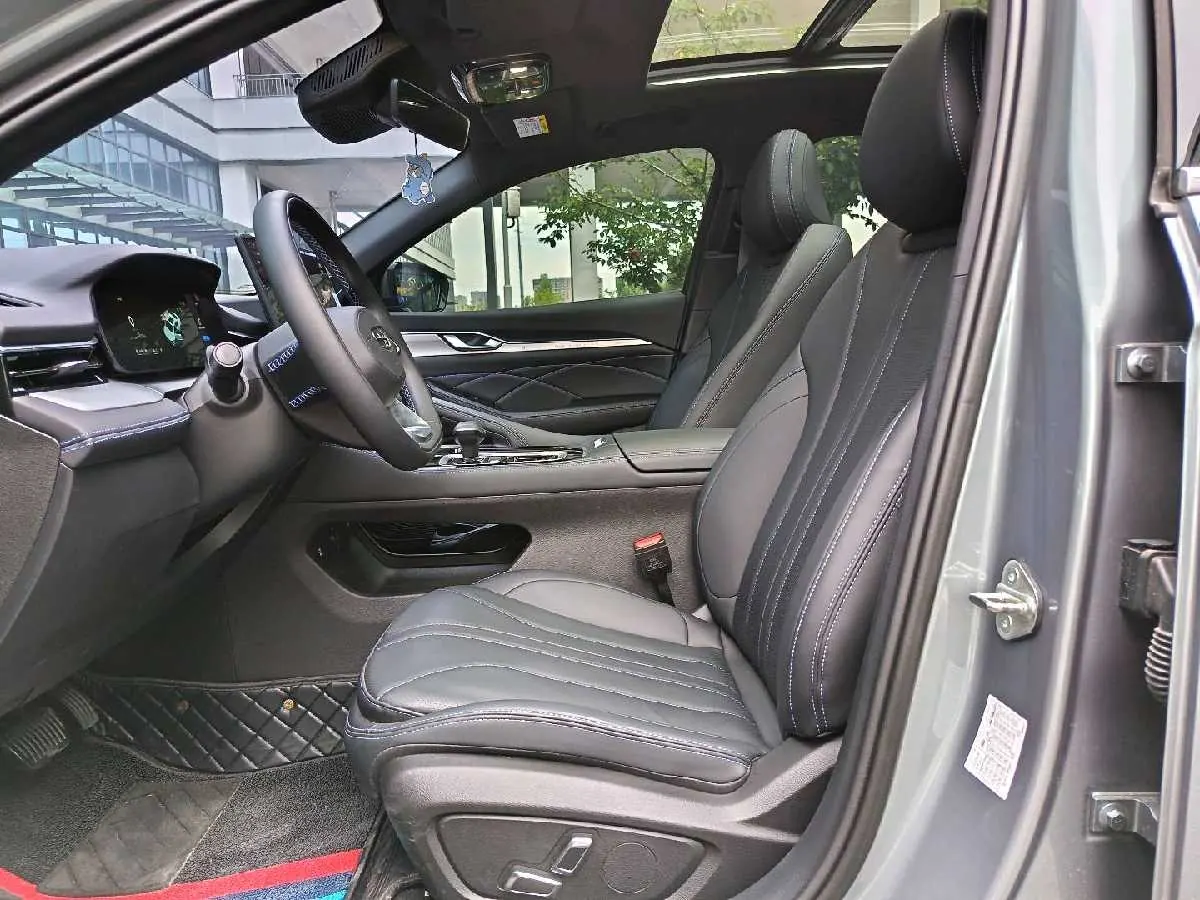 Geely 2026 xingrui 1.5TD oriental obsidian soaring version automatic gear 10