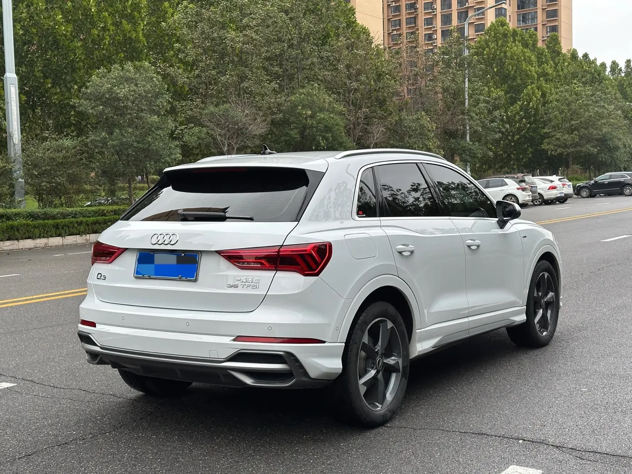 Audi 2022 Q3 1.4TFSI 35TFSI Fashion Dynamic Automatic 5