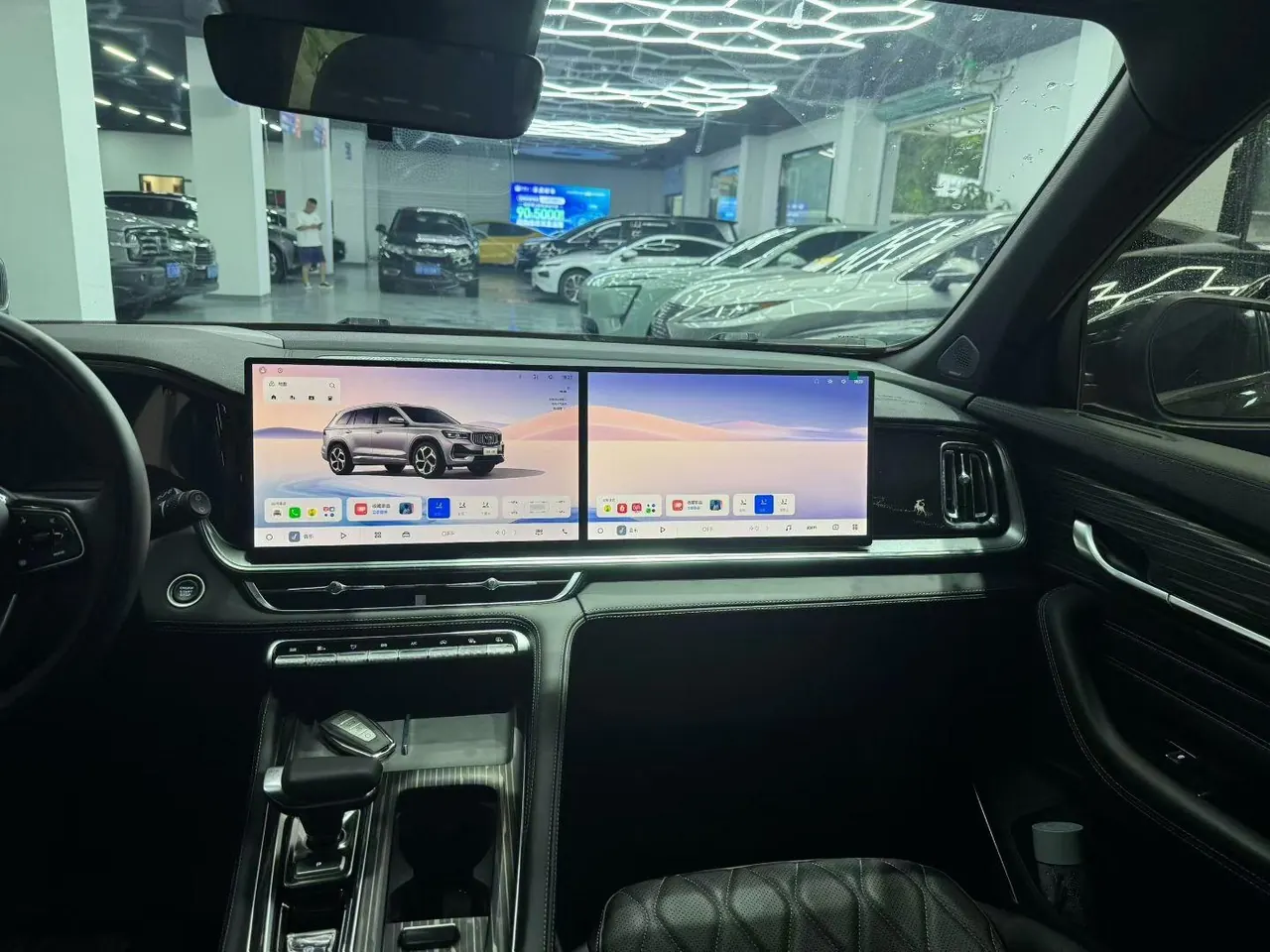 Geely 2026 XingyueL (Monjaro) 2.0TD Changfeng Mountain Version Automatic Gear 3