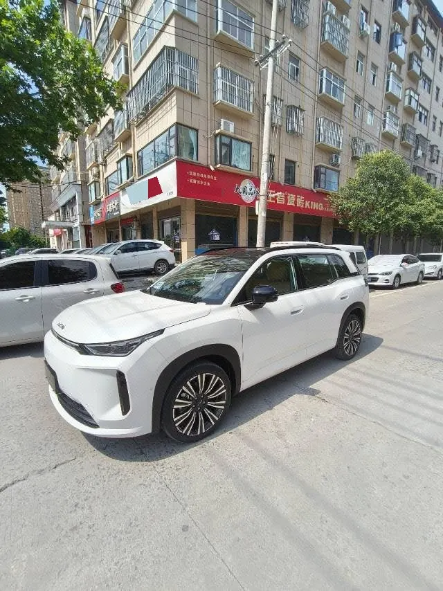 Open image lightbox: GAC Aion 2026 Aion I 60 530 Standard Automatic Gear