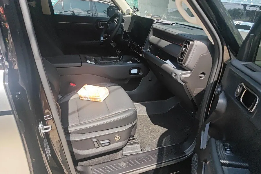 Haval 2026 Raptors PLUS Hi4 1.5T 255 Ultra Pilot Edition Automatic Gear 5