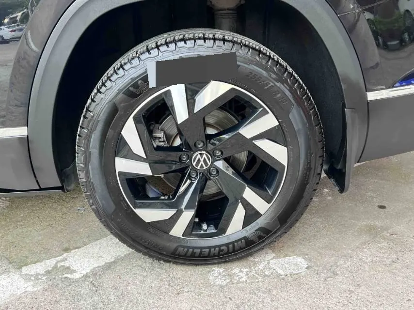 Volkswagen 2021 Tuang 2.0TSI 330TSI Two-wheel Drive Respect Deluxe Automatic Gear 2