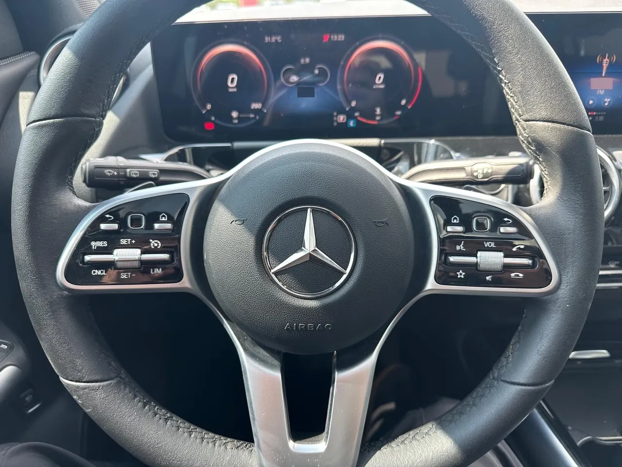 Mercedes Benz 2022 GLA 180 1.3T (modified) automatic gear 13