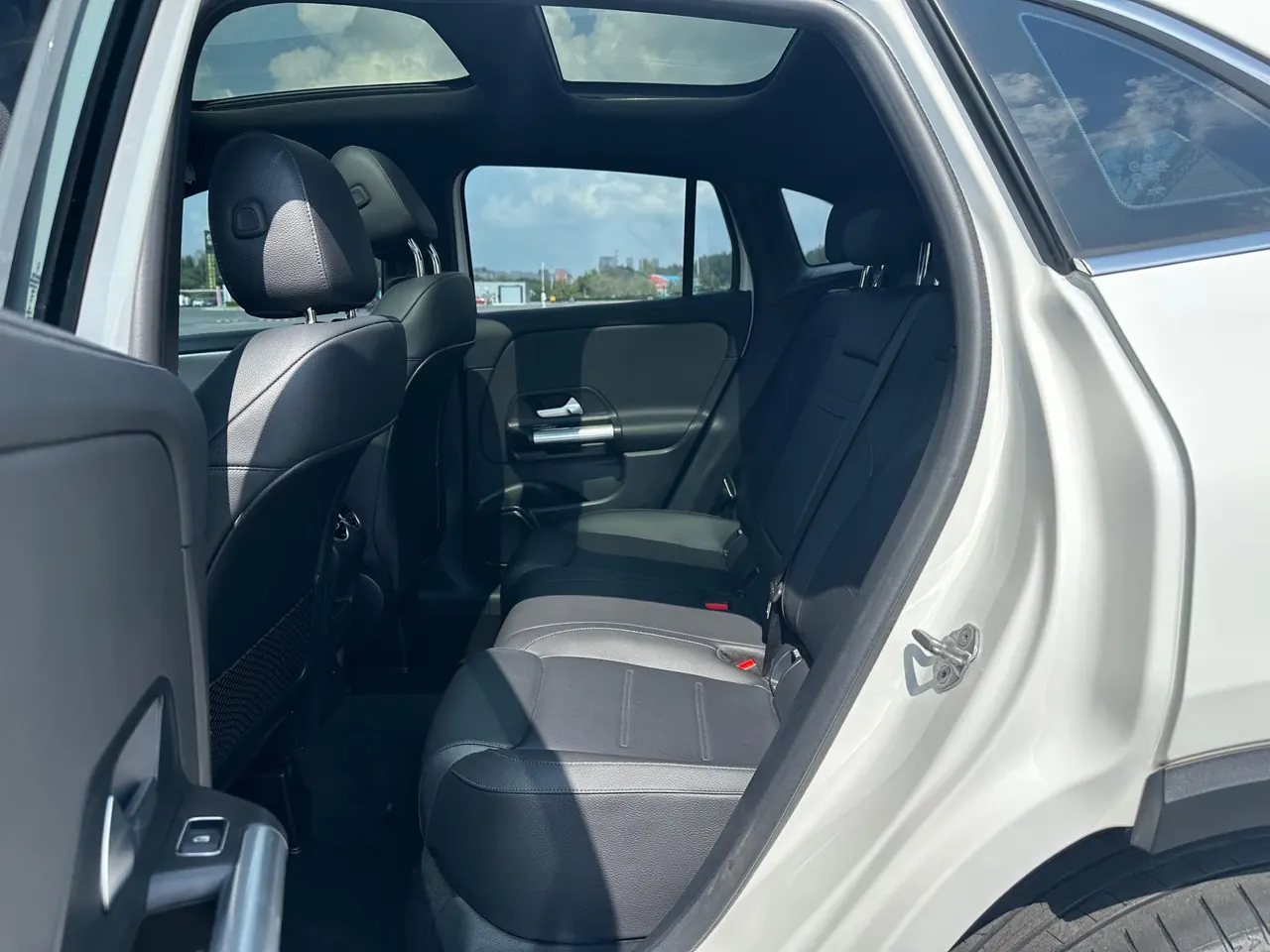 Mercedes Benz 2022 GLA 180 1.3T (modified) automatic gear 5
