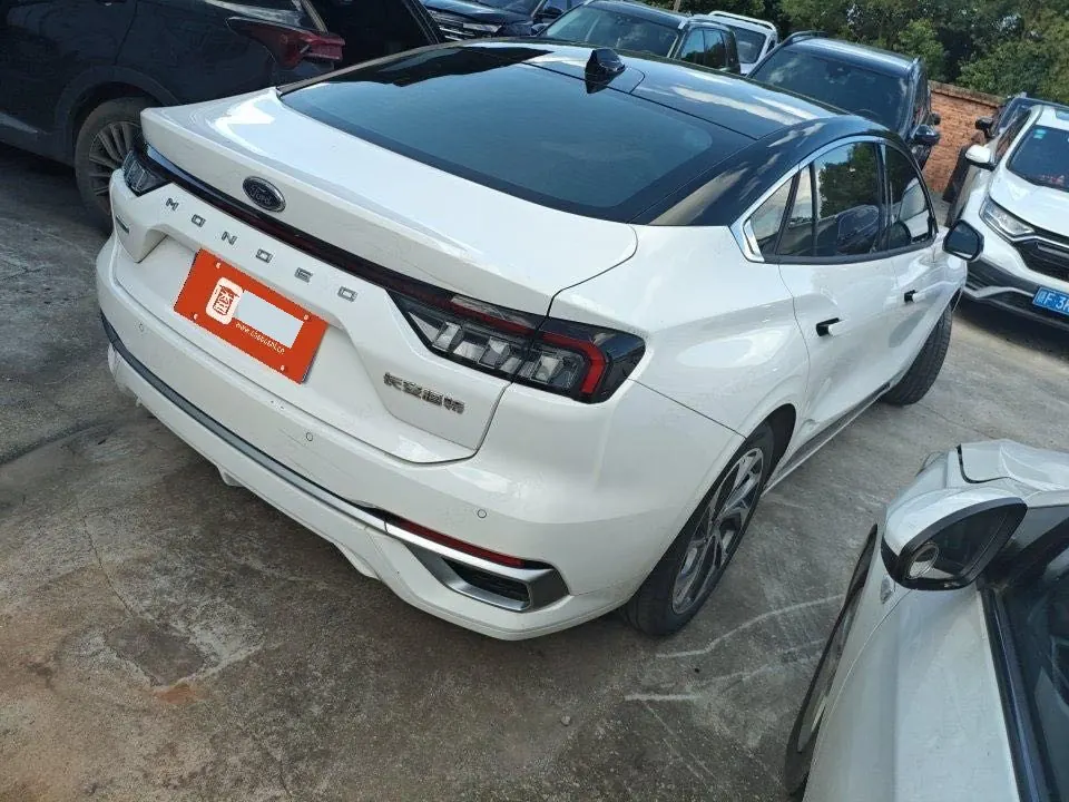 Ford 2022 Mondeo 2.0T EcoBoost 245 Extreme (Modified) Automatic Gear 2