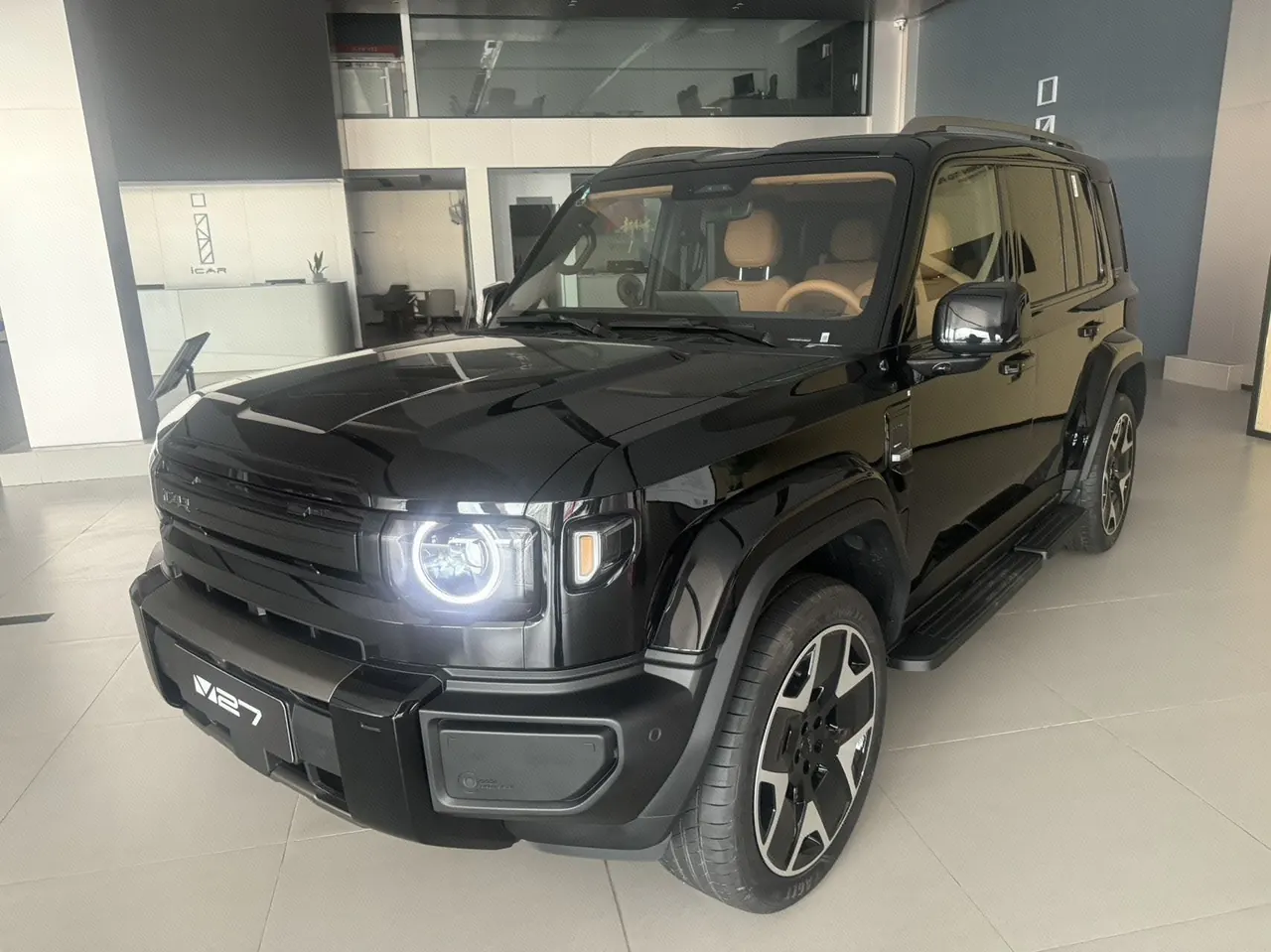 Open image lightbox: ICAR 2026 iCAR V 27 200KM 4WD Falcon 500 Automatic