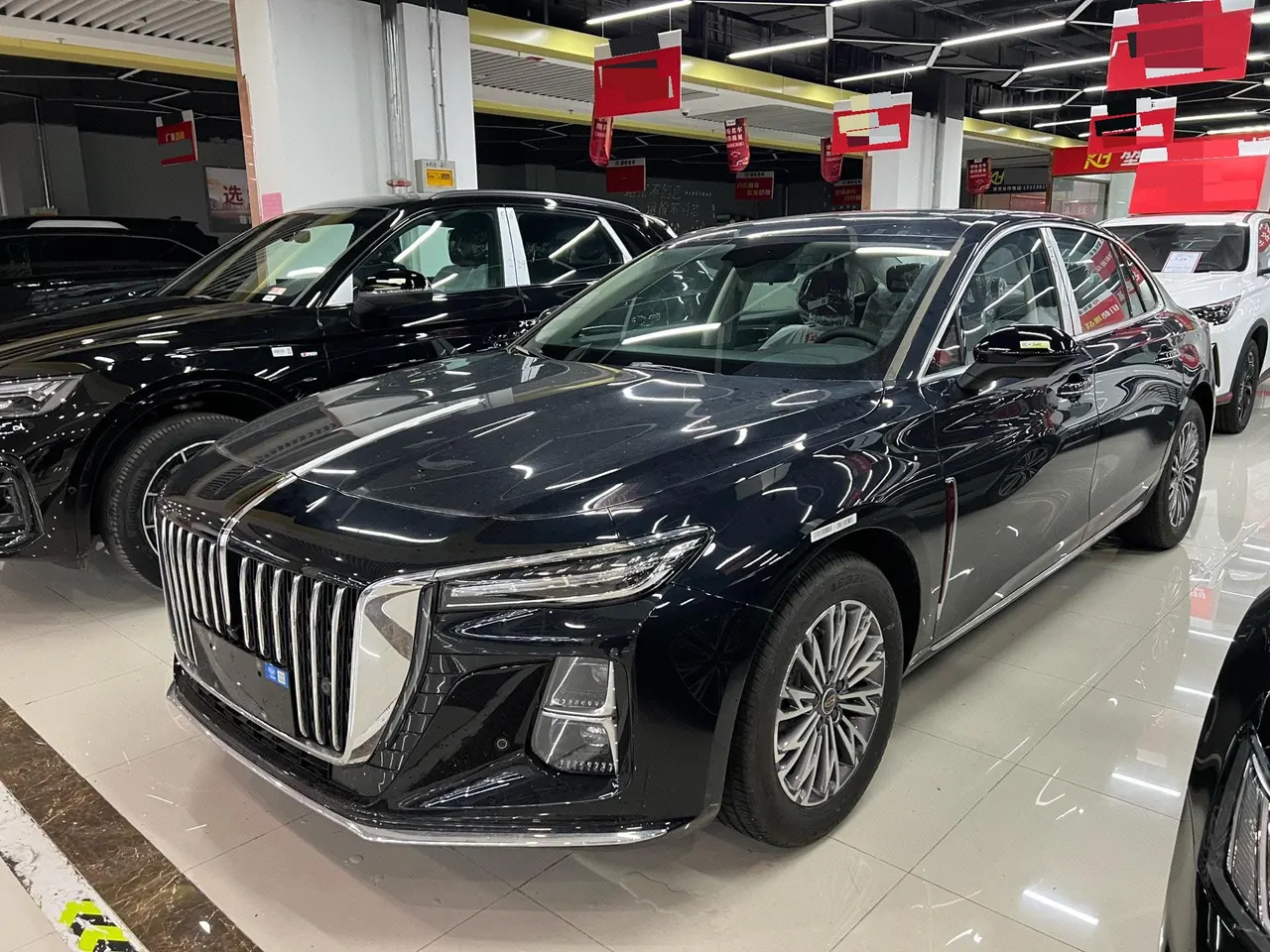 Open image lightbox: HongQi 2025 H5 1.5T Flag Rhyme 500000 Commemorative Automatic Gear