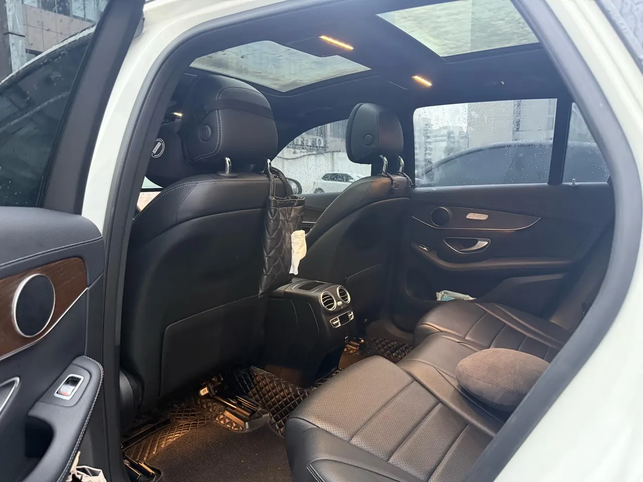 Mercedes Benz 2021 GLC 260 L 4MATIC 2.0T Luxury Automatic 3