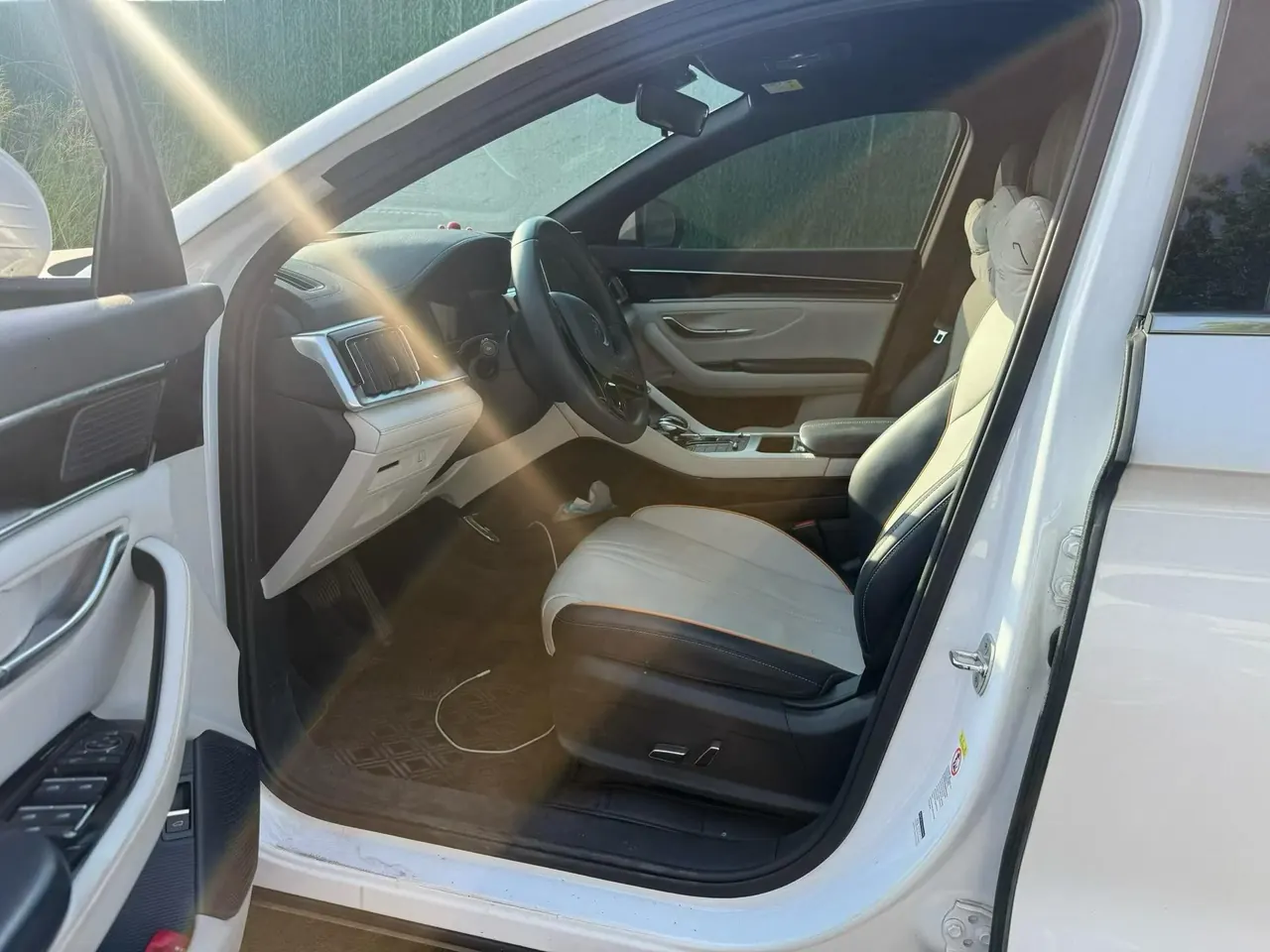 BYD Song PLUS New Energy 2021 Song PLUS DM-i 1.5 Stepless 110KM Flagship Automatic Gear 2