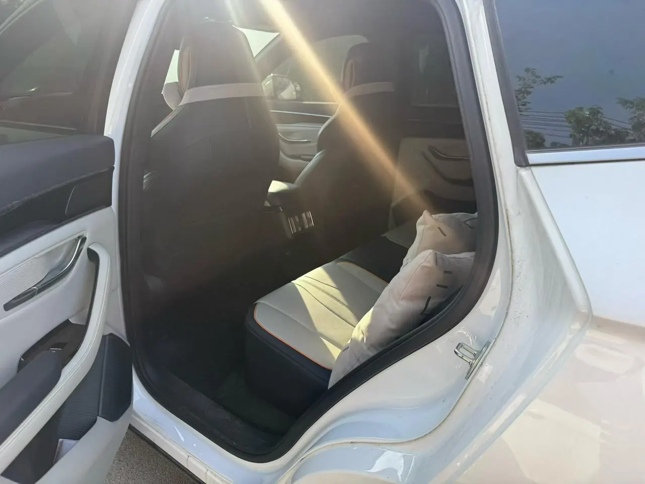 BYD Song PLUS New Energy 2021 Song PLUS DM-i 1.5 Stepless 110KM Flagship Automatic Gear 3