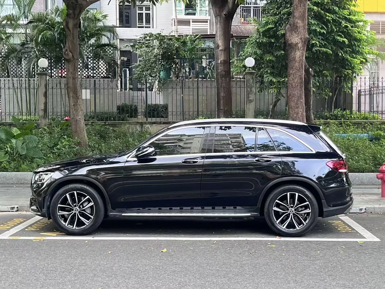 Mercedes Benz 2020 GLC 300 L 4MATIC 2.0T Dynamic (Modified) Automatic Gear 7