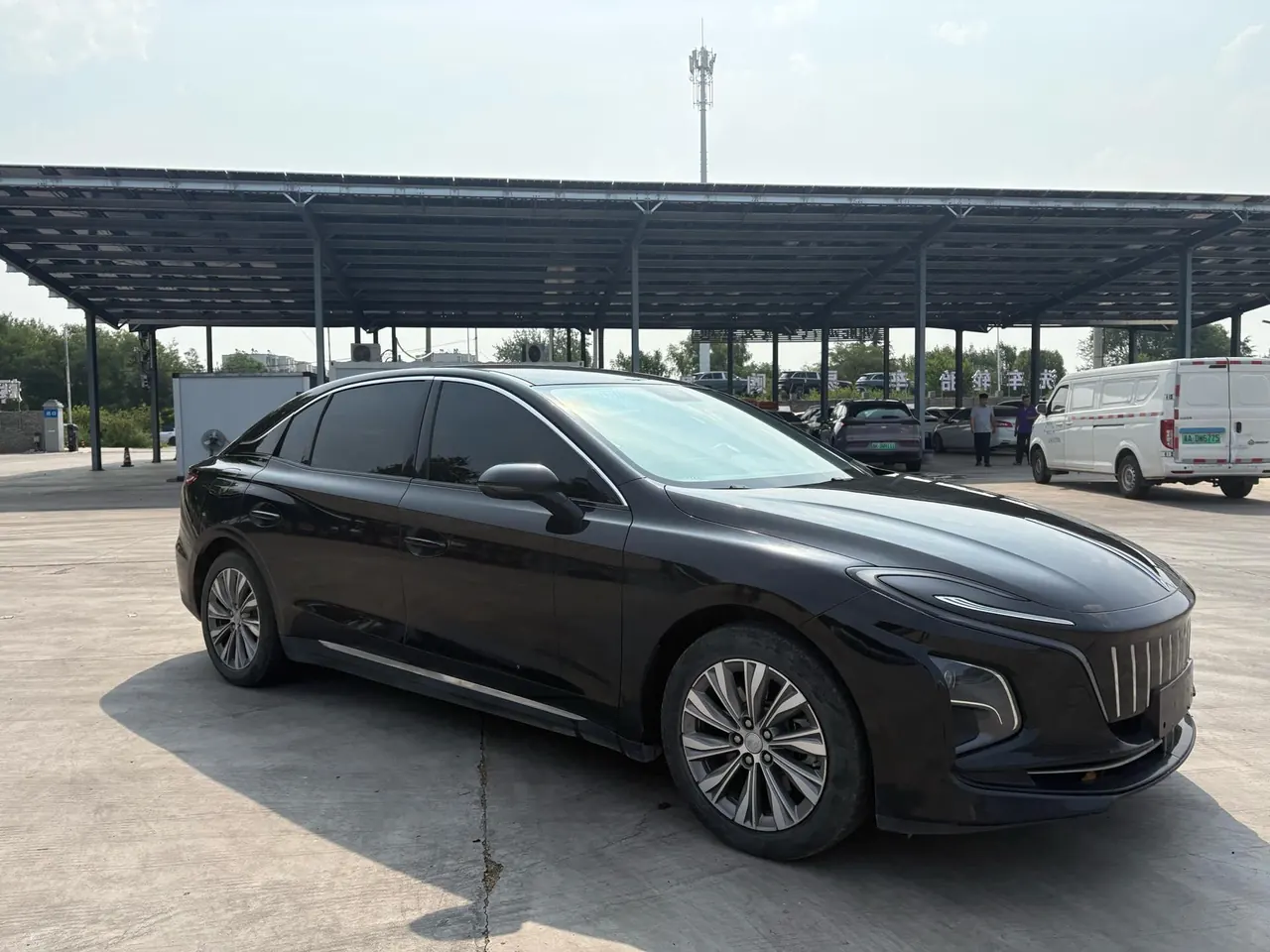 HongQi 2023 E-QM5 Basic Travel Edition (Modified) Automatic Gear 8