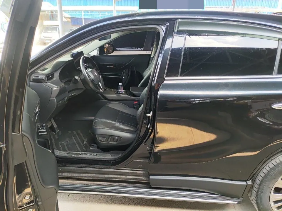 Toyota 2022 LingFang Dual Engine 2.5 Stepless Four-wheel Drive Premium Edition Automatic Gear 4