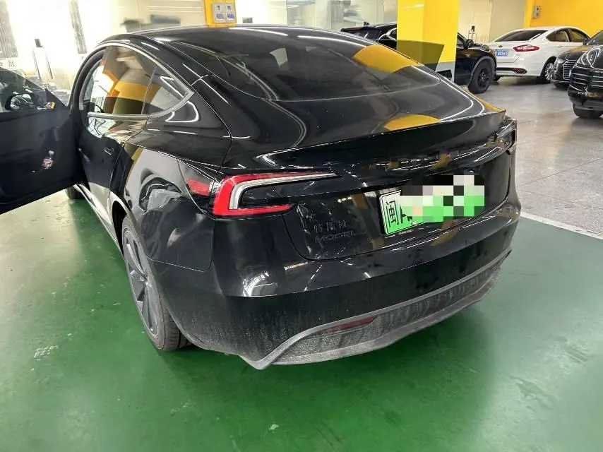 Tesla 2025 Model 3 Rear-Wheel-Drive Edition (facelift) Automatic Transmission 7