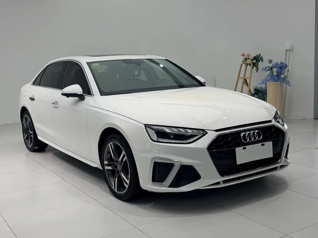 Audi 2020 A4L 2.0TFSI 40TFSI Deluxe Dynamic Automatic 3