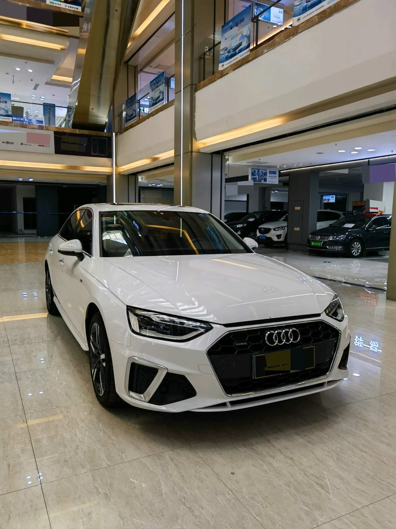 Audi 2020 A4L 2.0TFSI 40TFSI Quattro Deluxe Dynamic Automatic 5