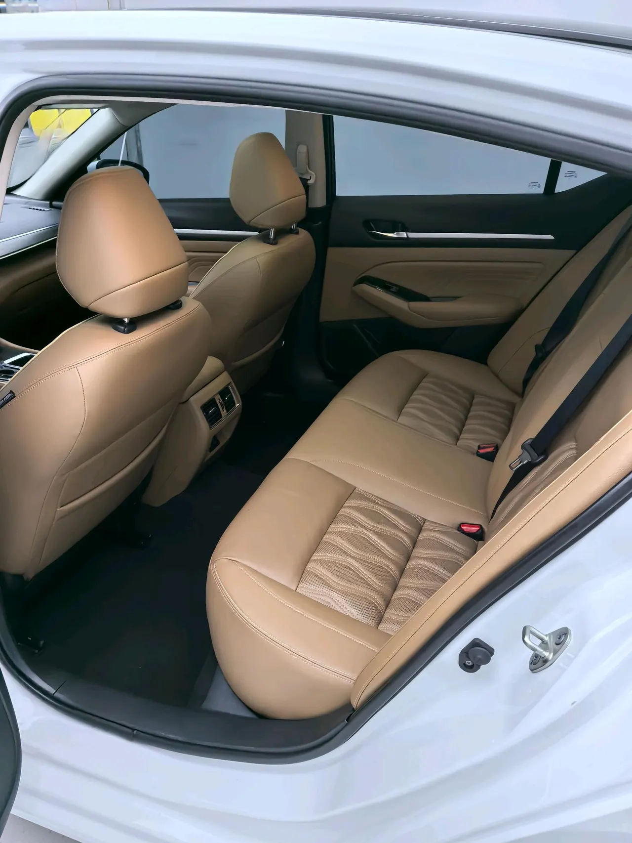 Nissan 2022 Teana 2.0 stepless XL-Upr premium version automatic gear 5