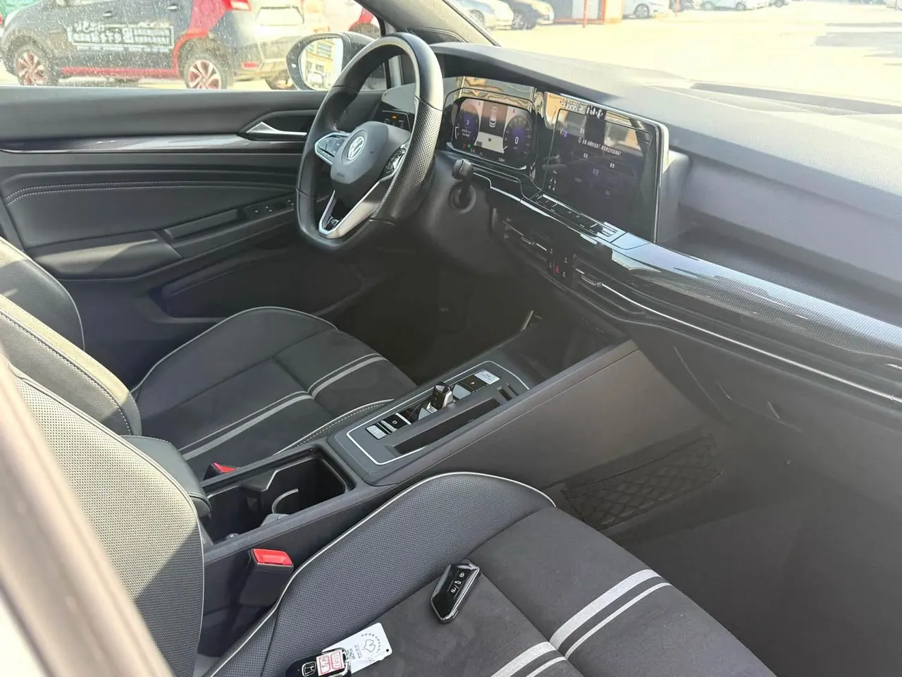 Volkswagen 2021 Golf 8 R-Line 1.4TSI 280TSI Automatic 8
