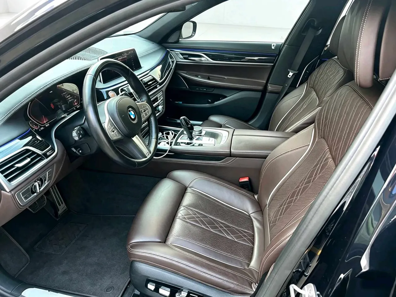 BMW 7 Series (Imported) 2021 730Li 2.0T M Sports Suit Automatic Gear 4