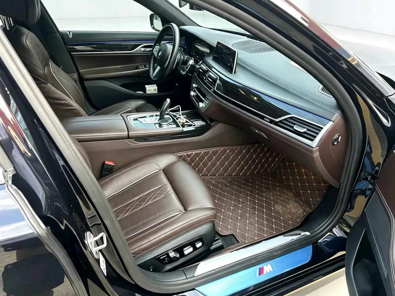 BMW 7 Series (Imported) 2021 730Li 2.0T M Sports Suit Automatic Gear 5