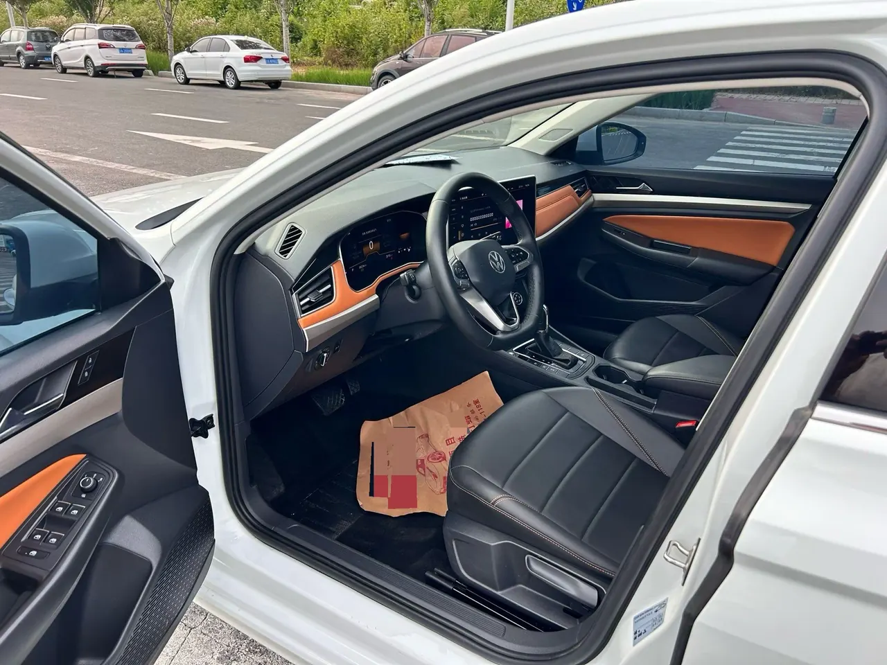 Volkswagen 2023 Bora 1.2TSI 200TSI Smart Edition Automatic Gear 5