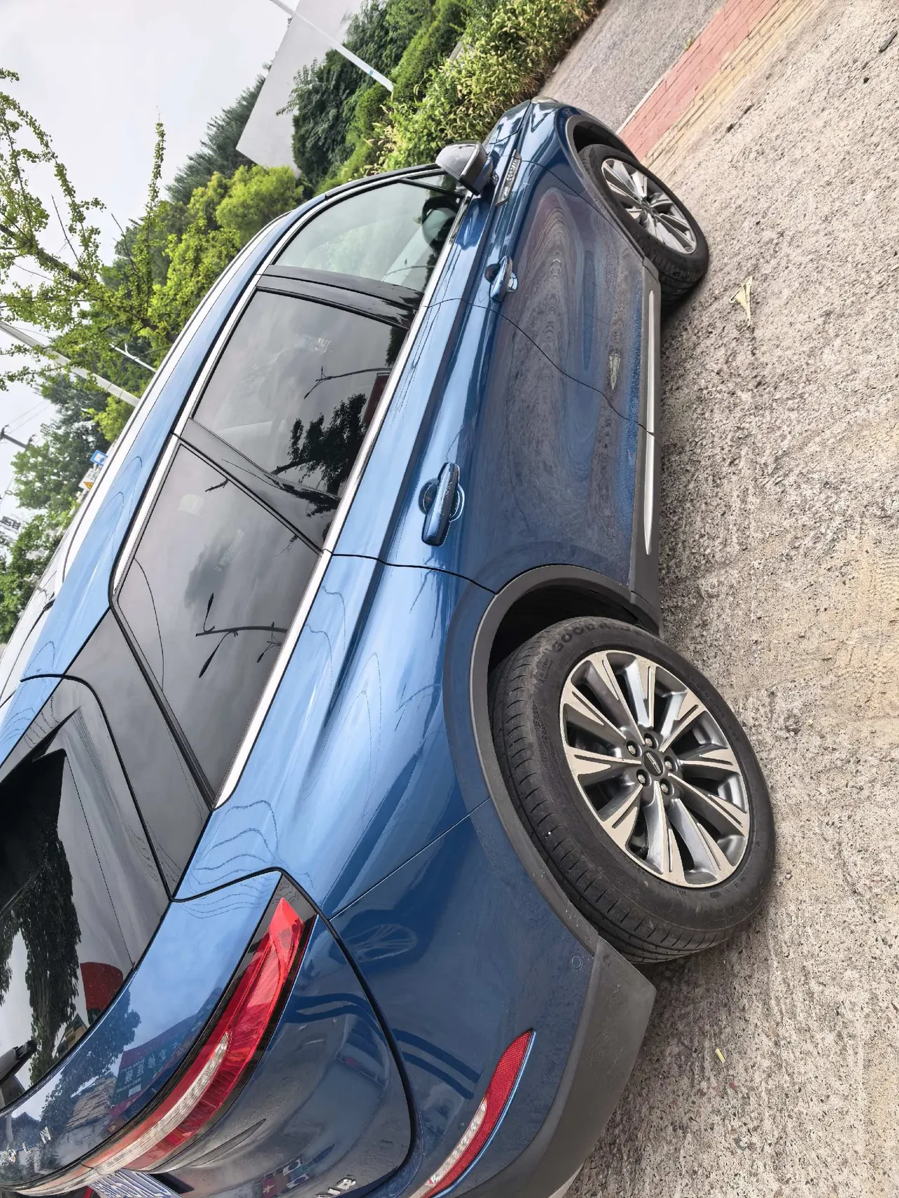 Lincoln 2020 adventurer 2.0T 4-wheel drive honorable version automatic gear 3