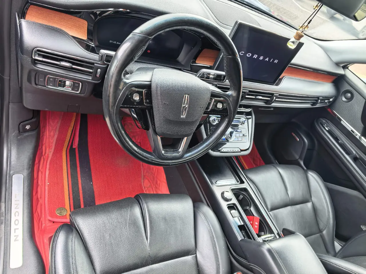 Lincoln 2020 adventurer 2.0T 4-wheel drive honorable version automatic gear 4