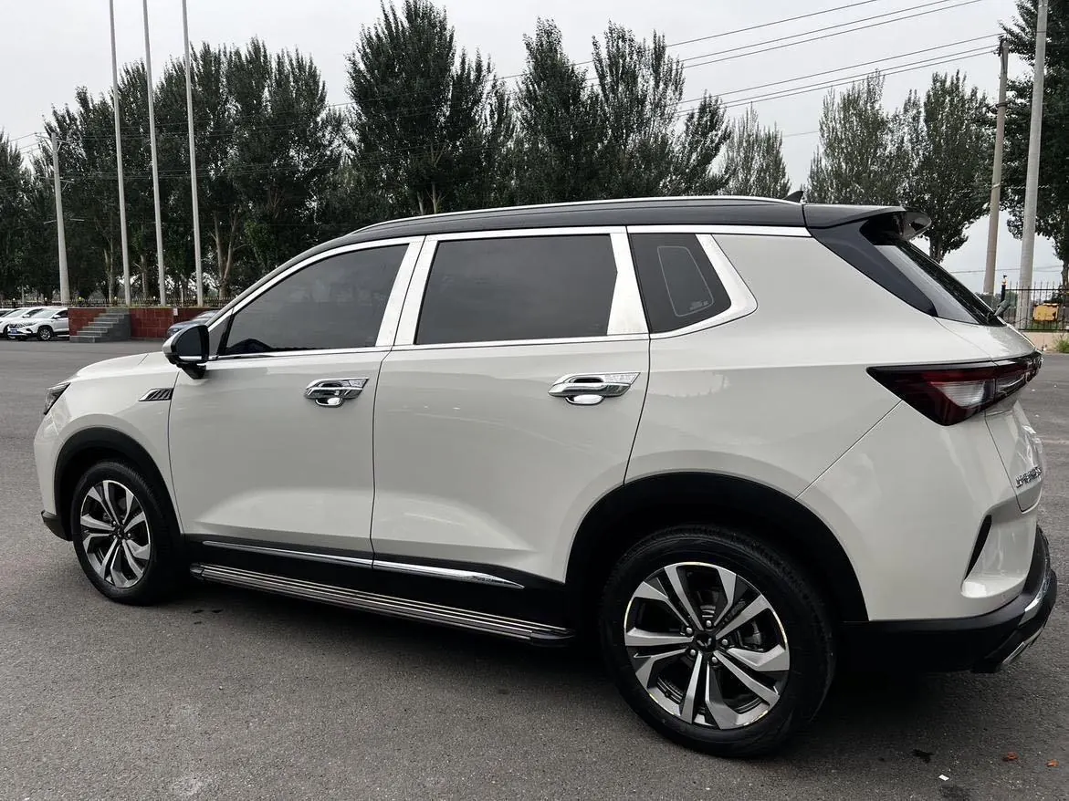 WuLing 2021 stars 1.5T stepless star obsidian version automatic gear 5
