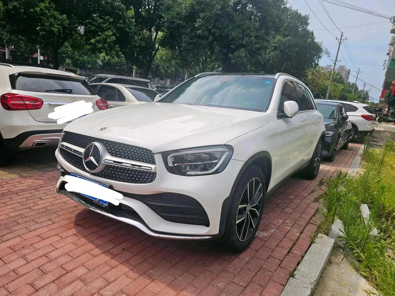 Open image lightbox: Mercedes Benz 2021 GLC 260 L 4MATIC 2.0T Luxury Automatic