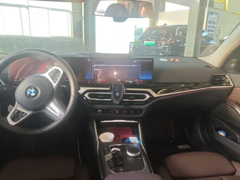 BMW 3 Series 2023 325Li 2.0T M Sports Obsidian Night Suit Automatic Gear 7