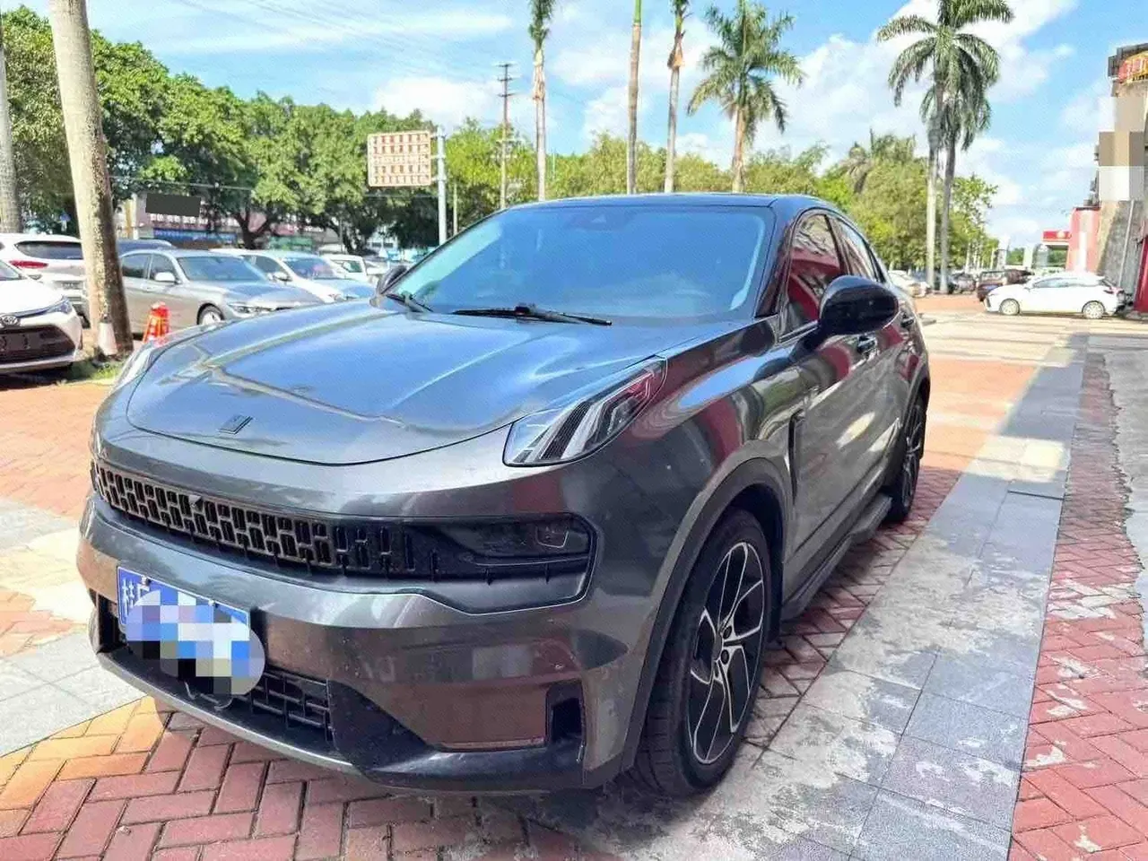 打开图片灯箱:LYNK&CO 2020 LYNK&CO 05 2.0TD Two-wheel Drive Halo Automatic Gear