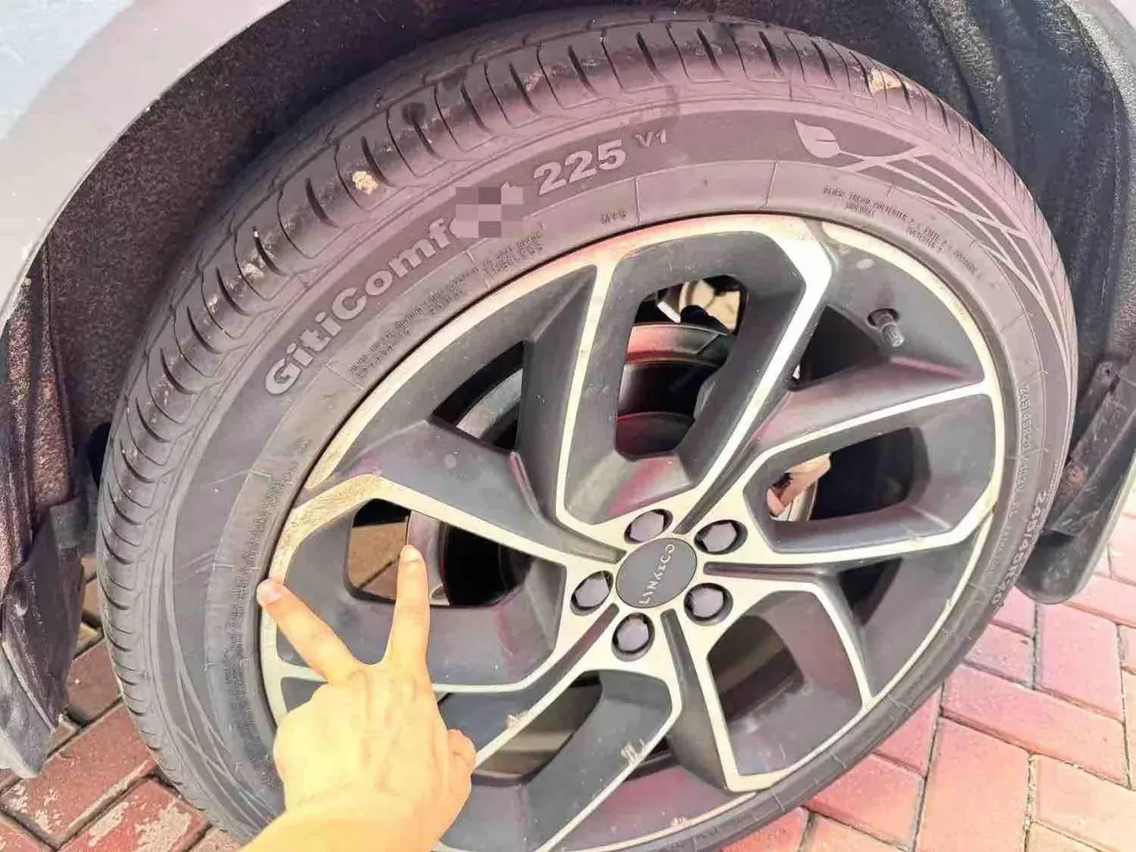 LYNK&amp;CO 2020 LYNK&amp;CO 05 2.0TD Two-wheel Drive Halo Automatic Gear 8