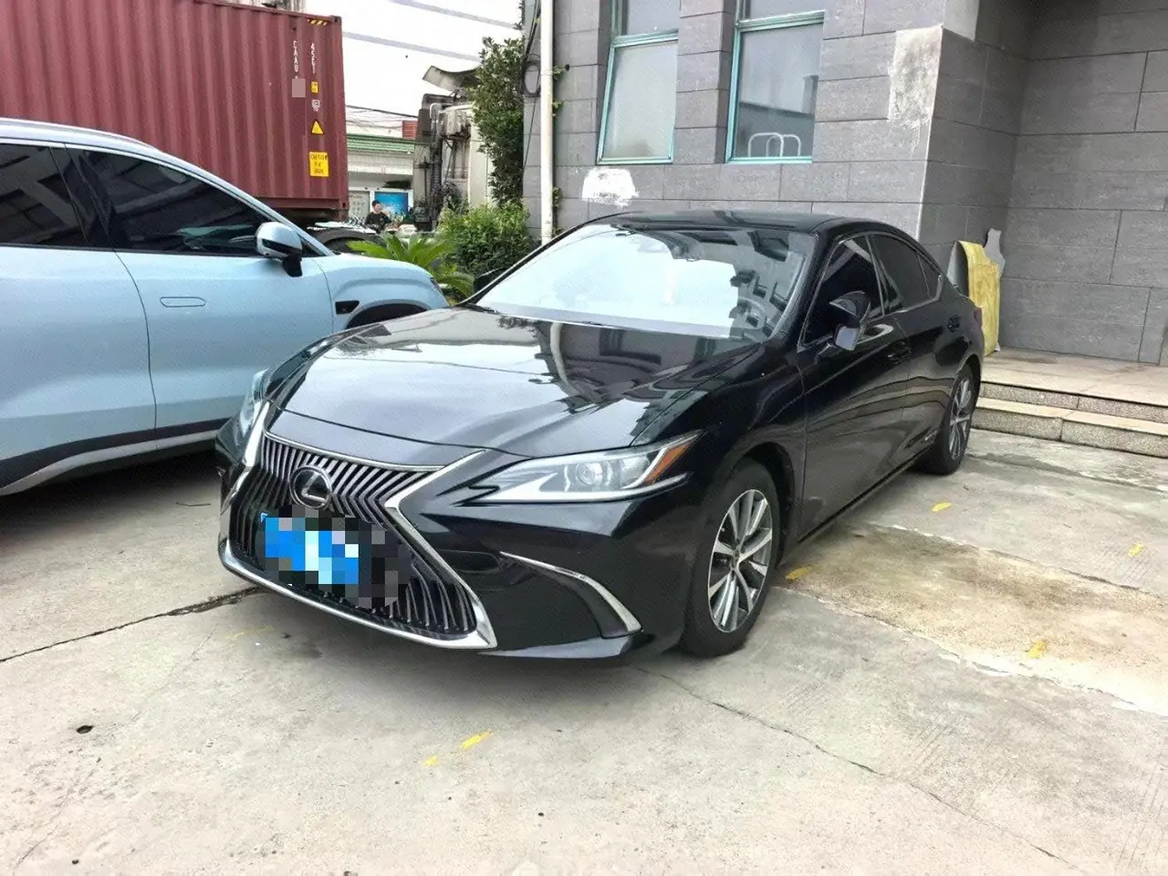 Open image lightbox: Lexus ES (Imported) 2020 ES300h 2.5 Stepless Excellence Edition Automatic Gear