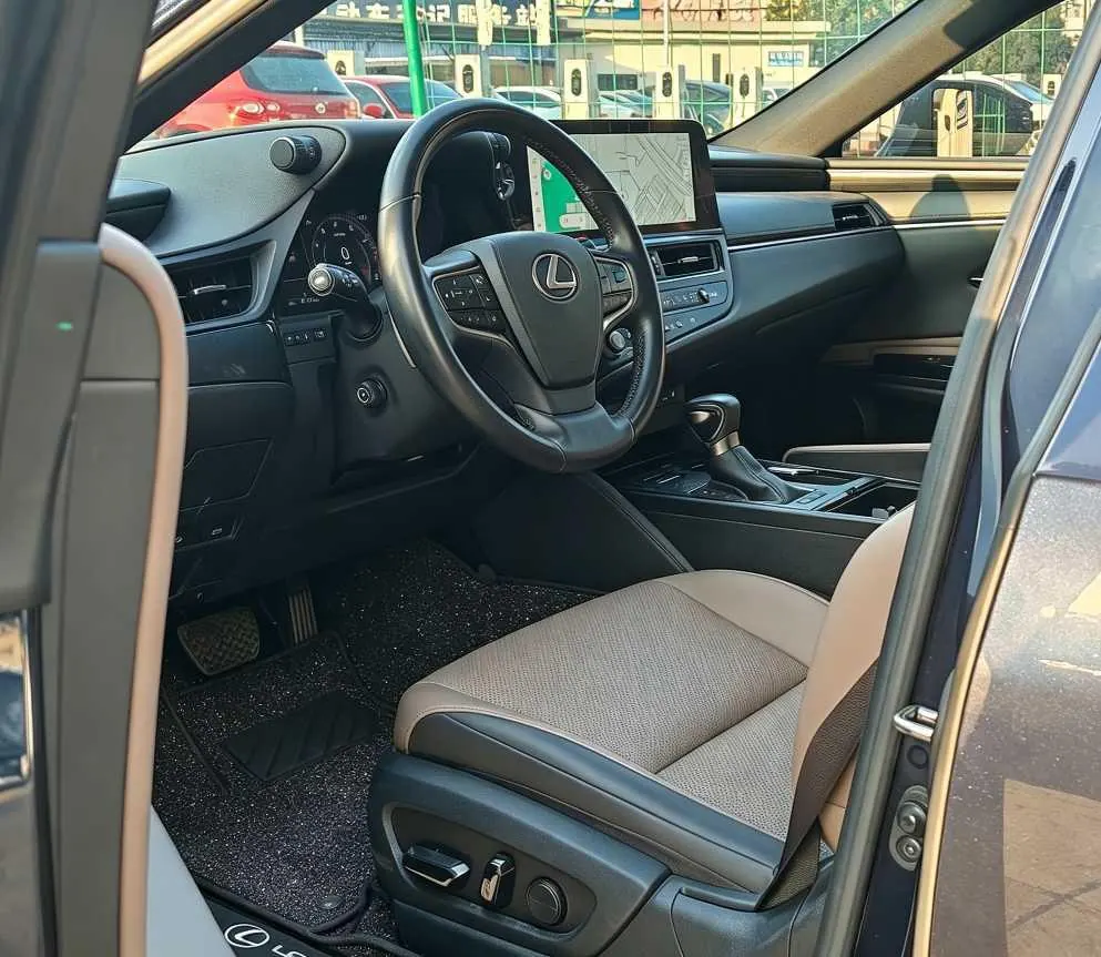 Lexus ES (Imported) 2023 ES200 2.0 Stepless Premium Edition Automatic Gear 5