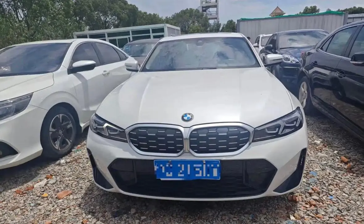 BMW 3 Series 2023 325Li 2.0T M Sports Suit Automatic Gear 2