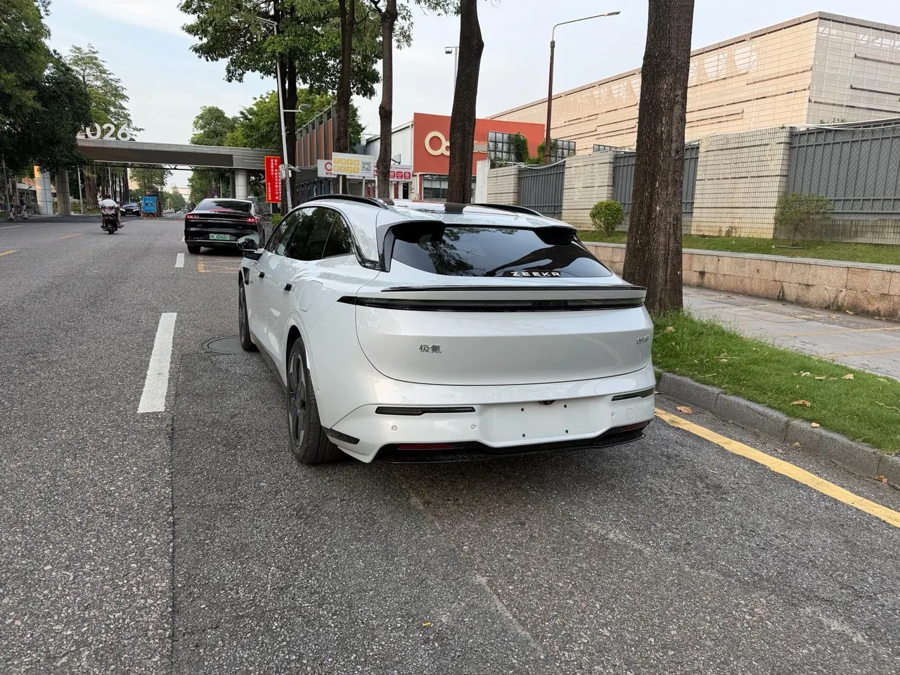 Zeekr 2026 Zeekr 007GT Rear Drive Max Edition 75kWh Automatic Gear 7