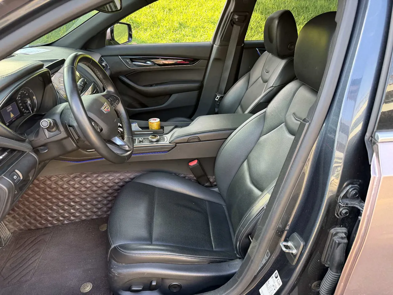 Cadillac 2022 CT5 2.0T 28T Luxury (Standard Edition) Automatic Gear 5