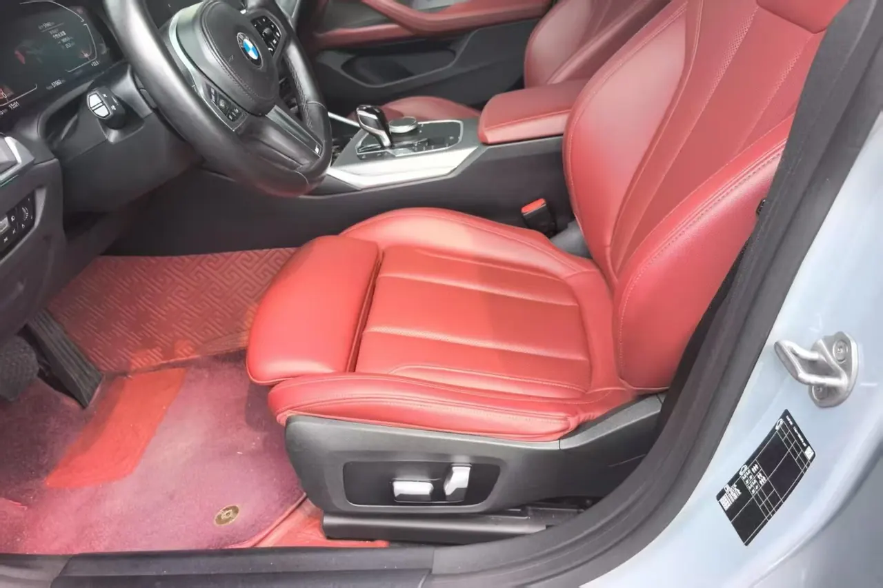 BMW 4 Series (Imported) 2022 425i Four-Door Coupe 2.0T M Sports Obsidian Night Suit Automatic Gear 4