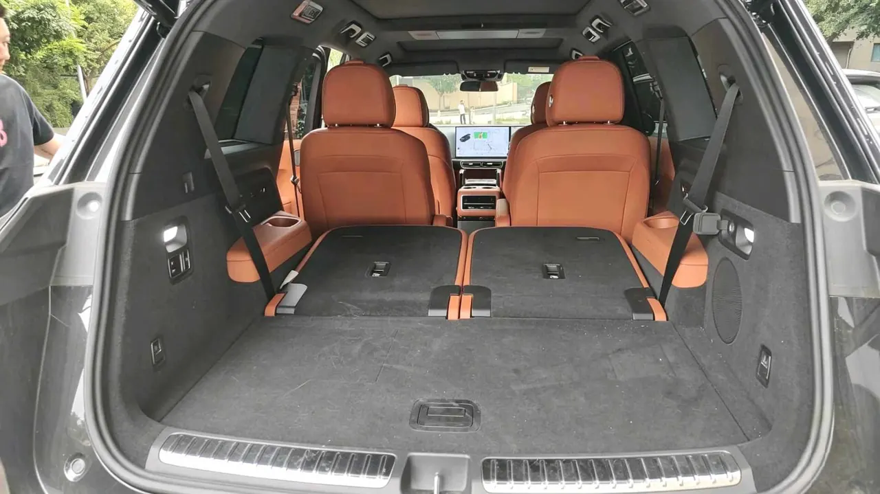 Li 2022 L9 1.5T Max Edition Automatic Gear 4