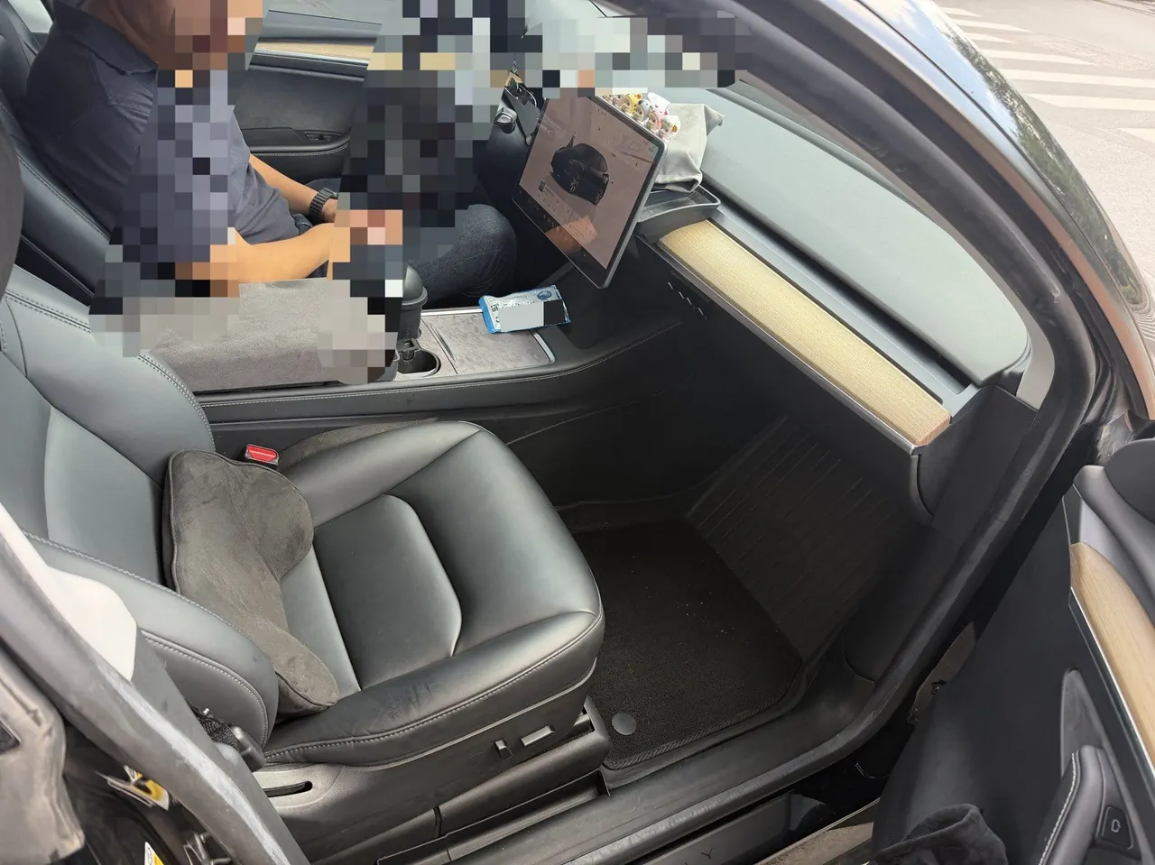 Tesla 2022 Model Y rear-wheel drive version (facelift) automatic gear 5