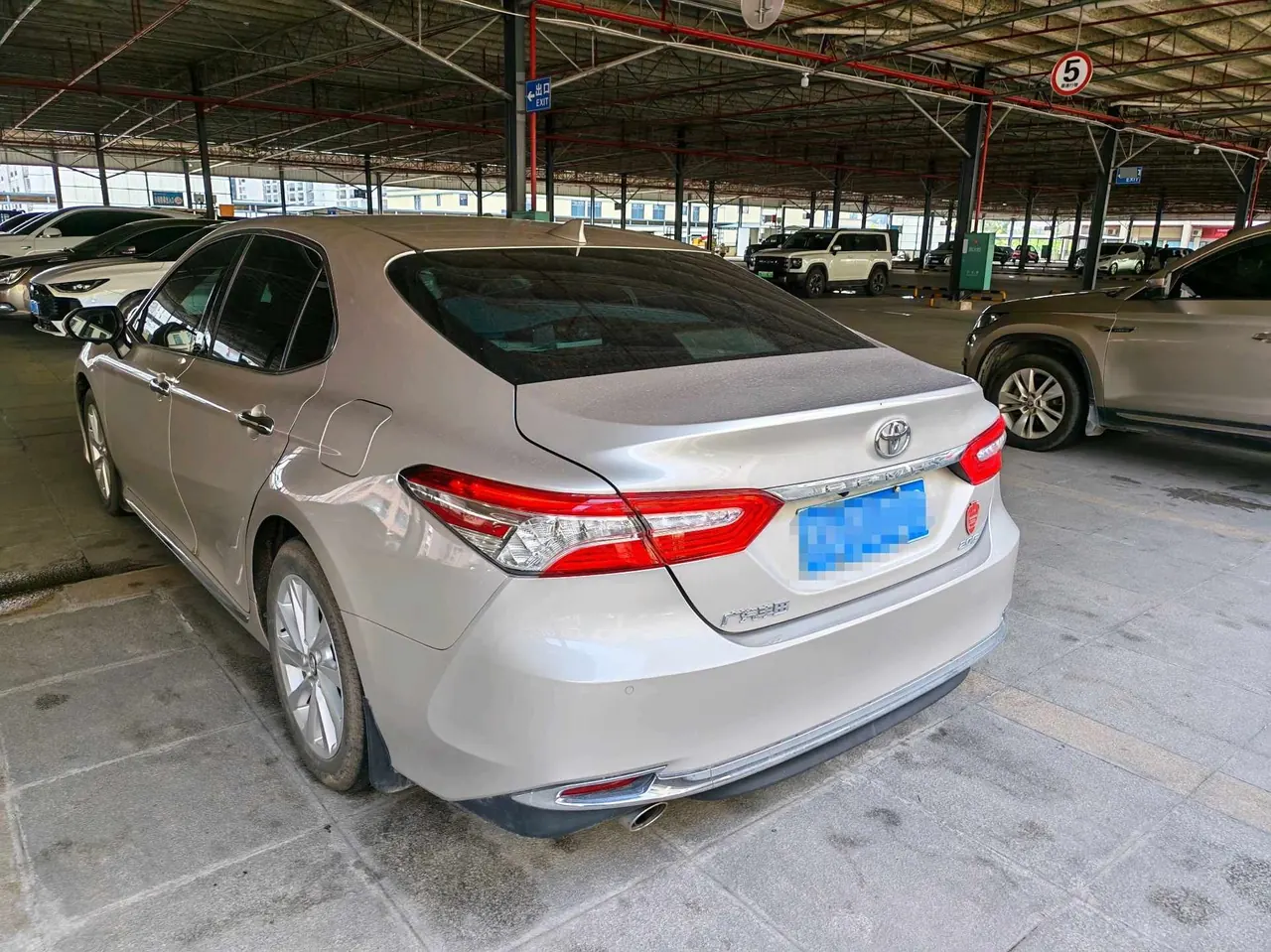 Toyota 2023 Camry 2.0G Stepless Deluxe Edition Automatic Gear 6