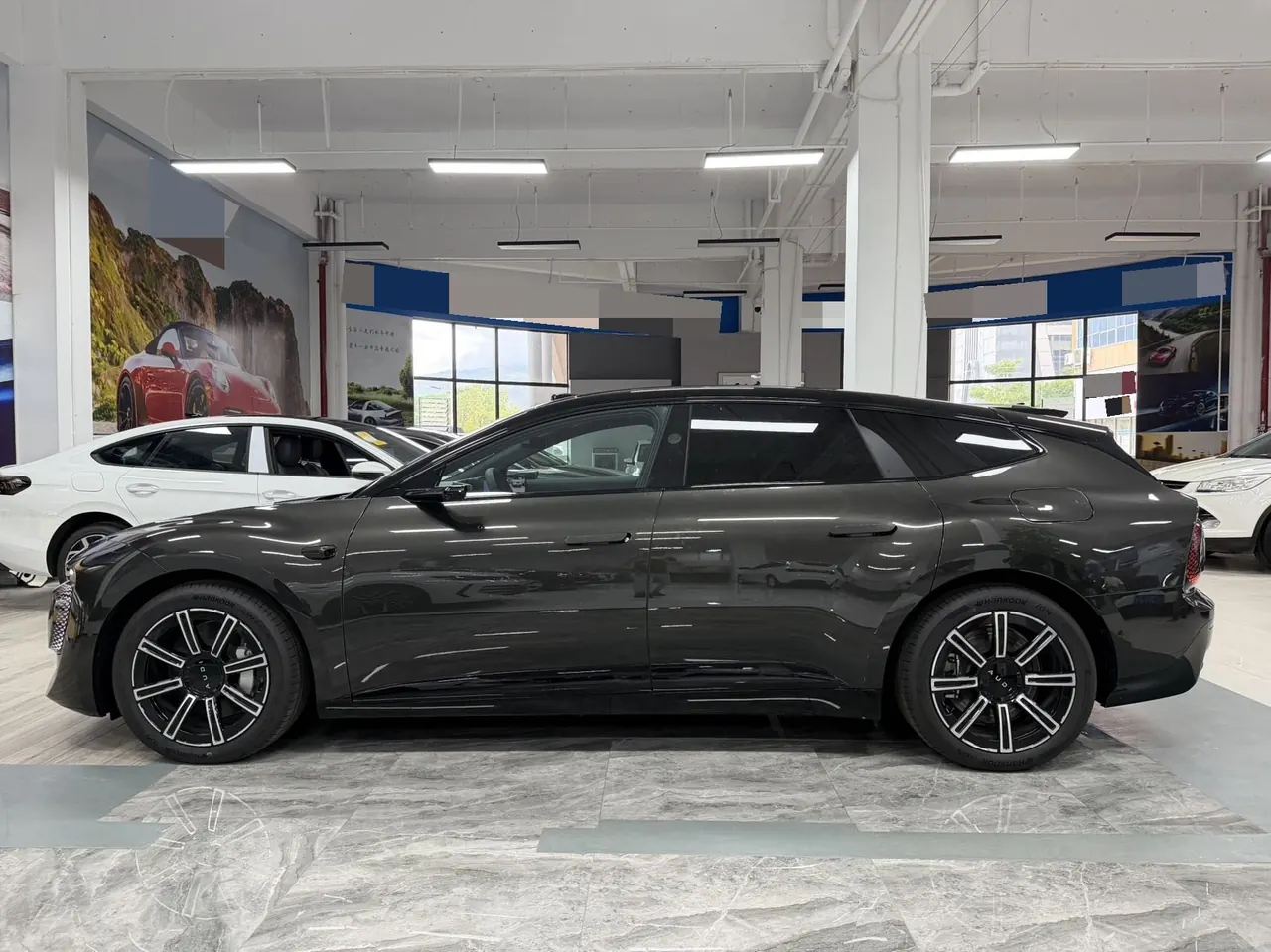 AUDI 2026 E5 Sportback Pioneer Quattro Automatic 4