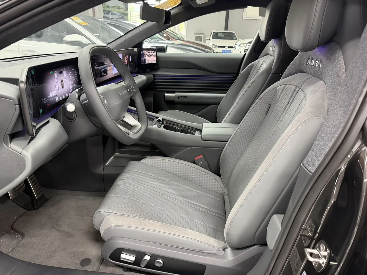 AUDI 2026 E5 Sportback Pioneer Quattro Automatic 6