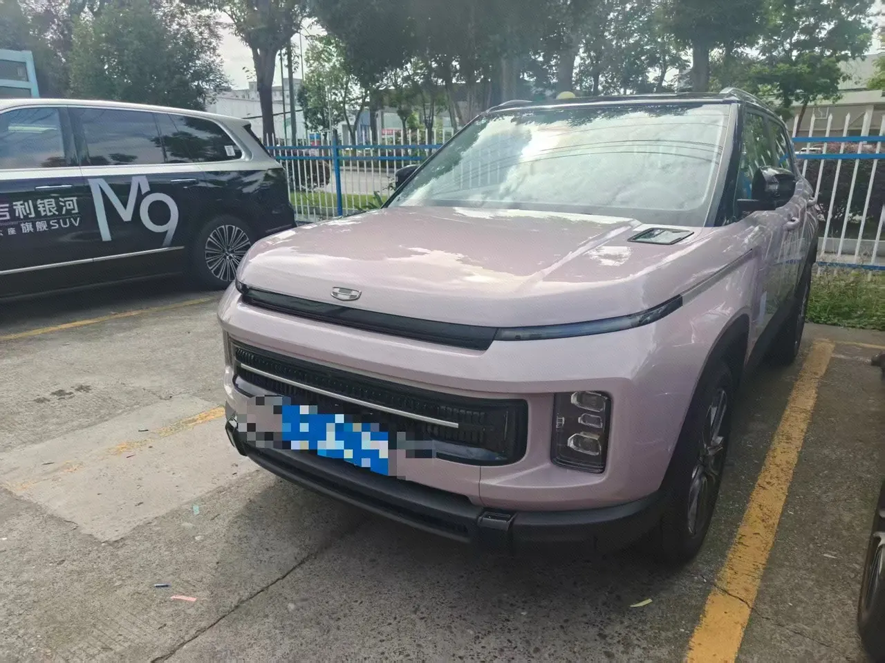 Open image lightbox: Geely 2026 model Icon 1.5TD Chocolate Elegant Edition, automatic transmission