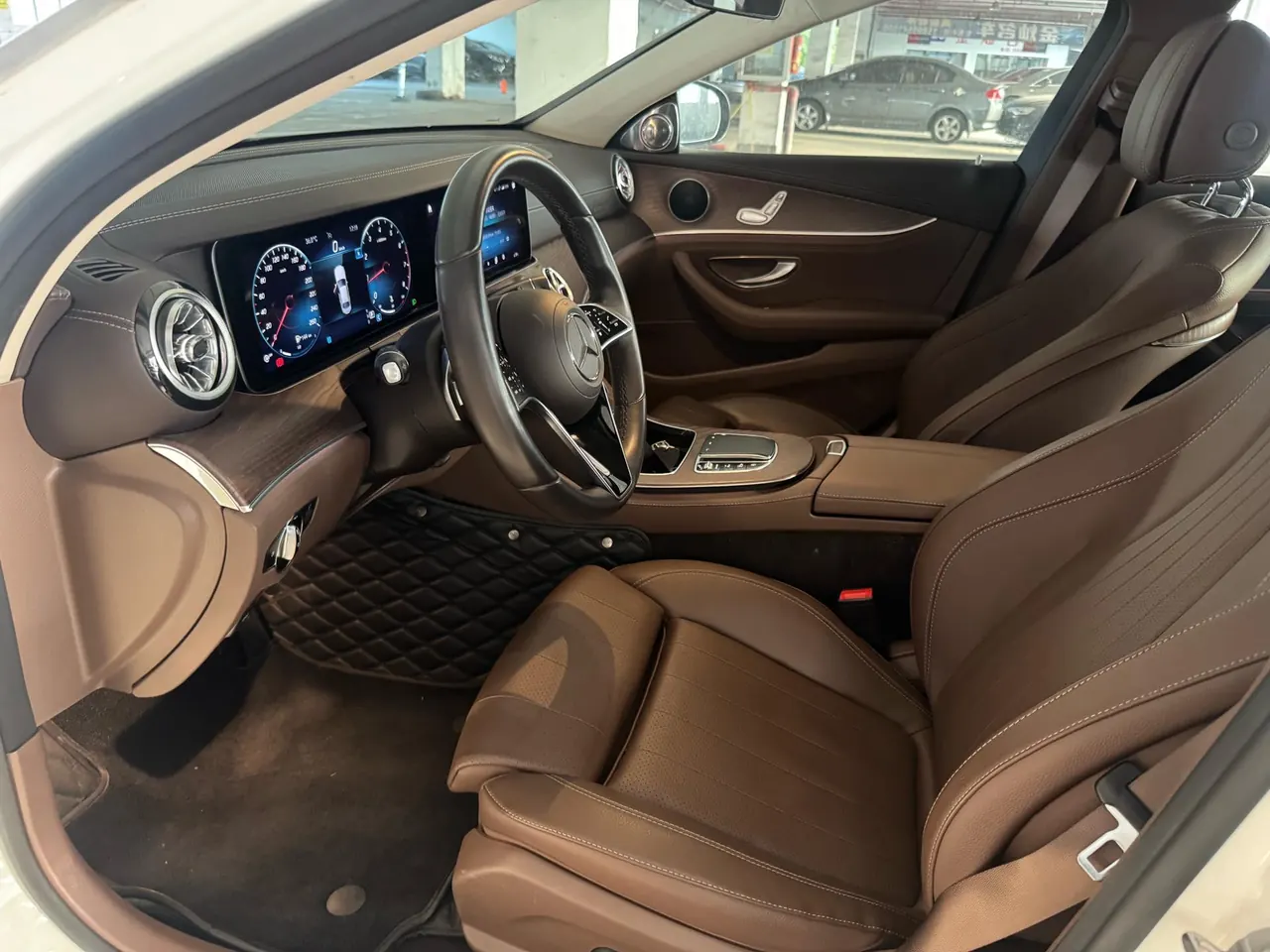 Mercedes Benz E Class 2021 E 260 L 2.0T (changed) automatic gear 2