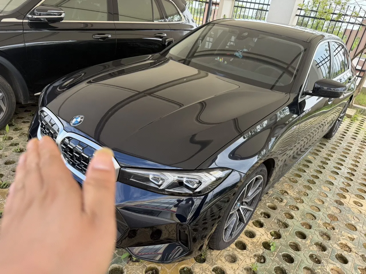 Open image lightbox: BMW 3 Series 2026 325Li 2.0T M Sports Suit Automatic Gear