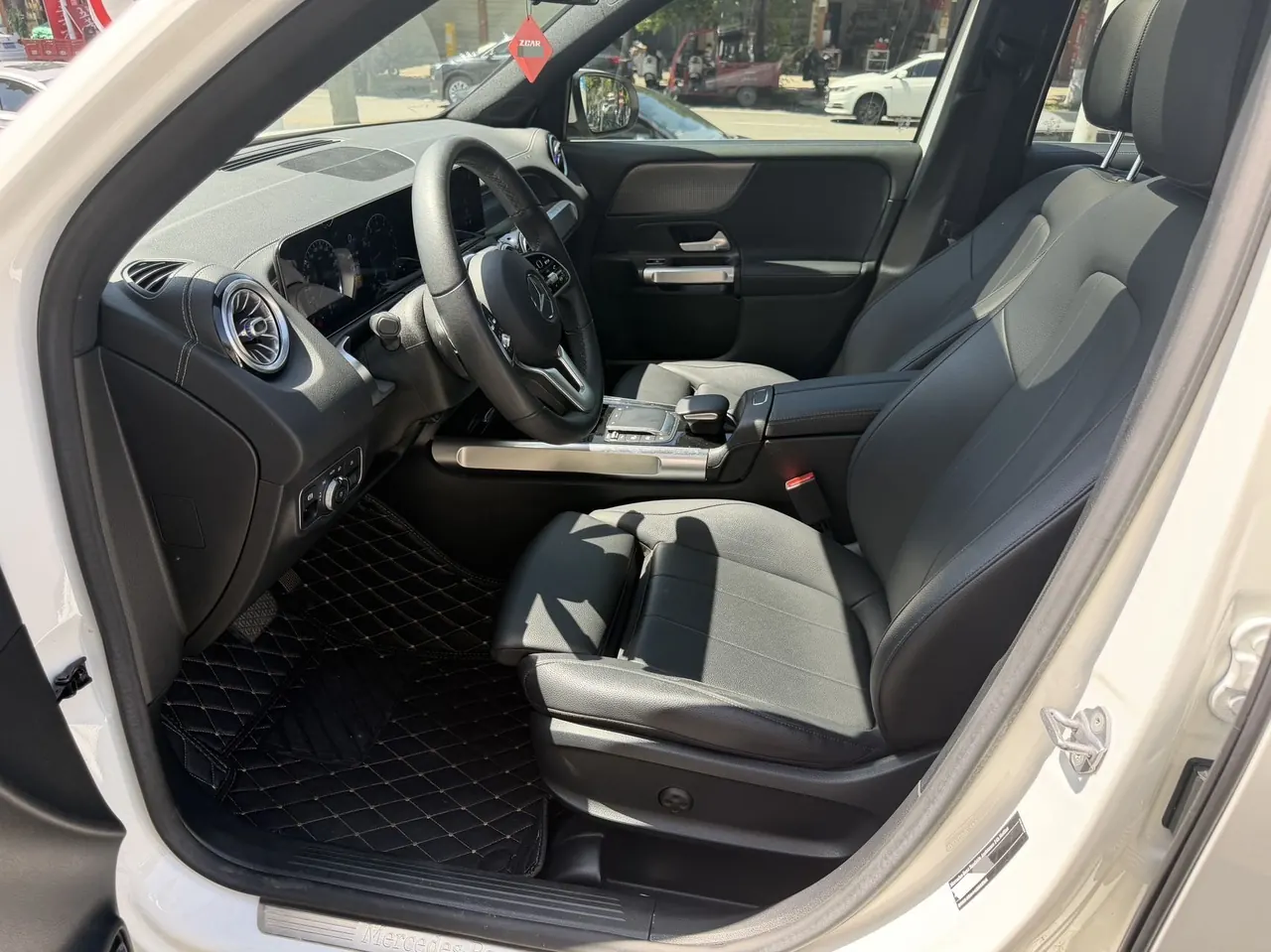 Mercedes Benz 2020 GLB 200 1.3T Dynamic (Modified) Automatic Gear 5